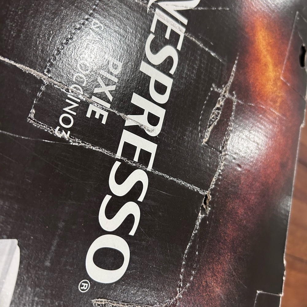 New Nespresso Breville Pixie in Black w/milk frother and 14 coffee pods - Picture 13 of 14